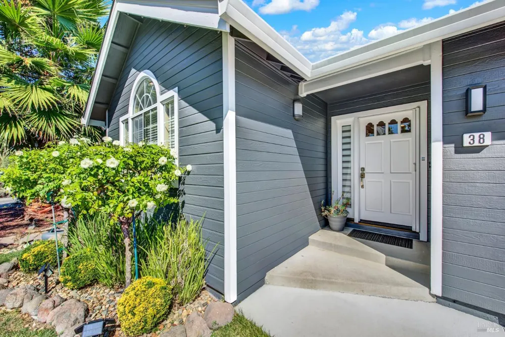 38 Sage Way Napa, CA 94559