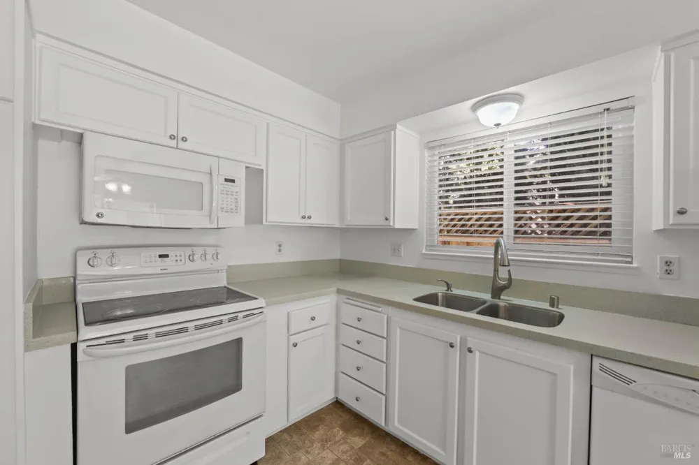 1263 Kerney Street Santa Rosa, CA 95401