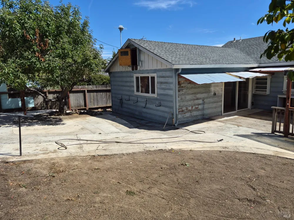 257 Daniels Avenue Vallejo, CA 94590