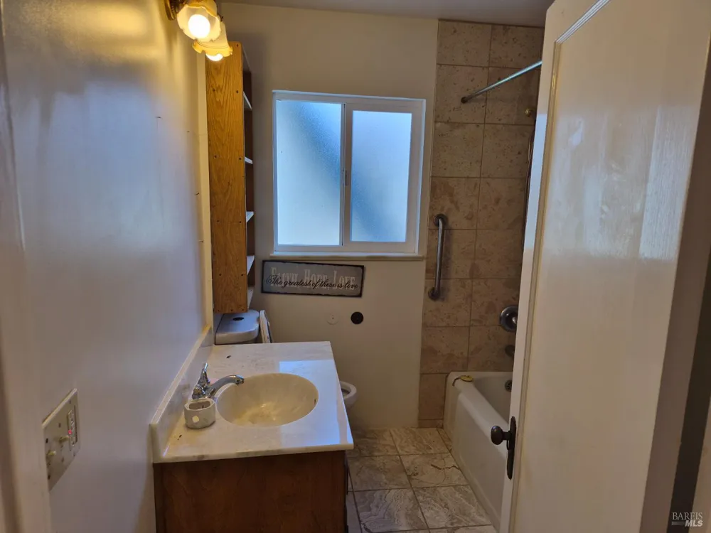 257 Daniels Avenue Vallejo, CA 94590
