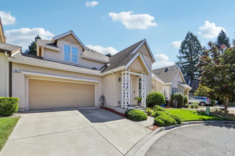 50 Windsor Court Napa, CA 94558