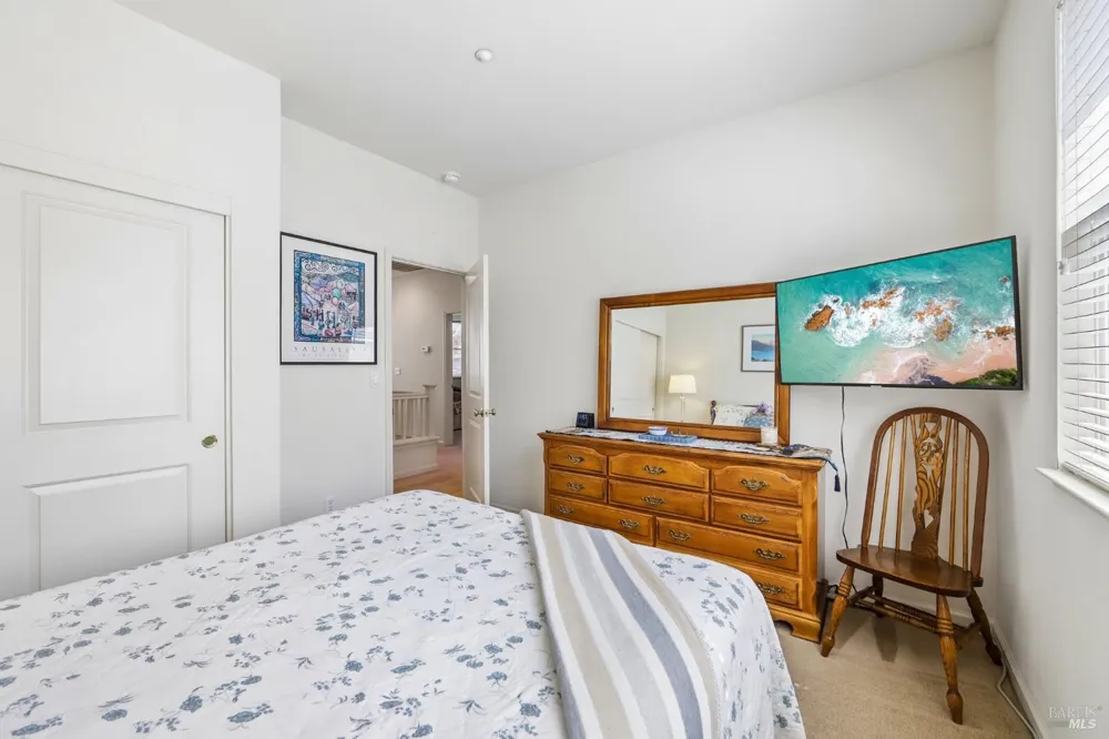 50 Windsor Court Napa, CA 94558