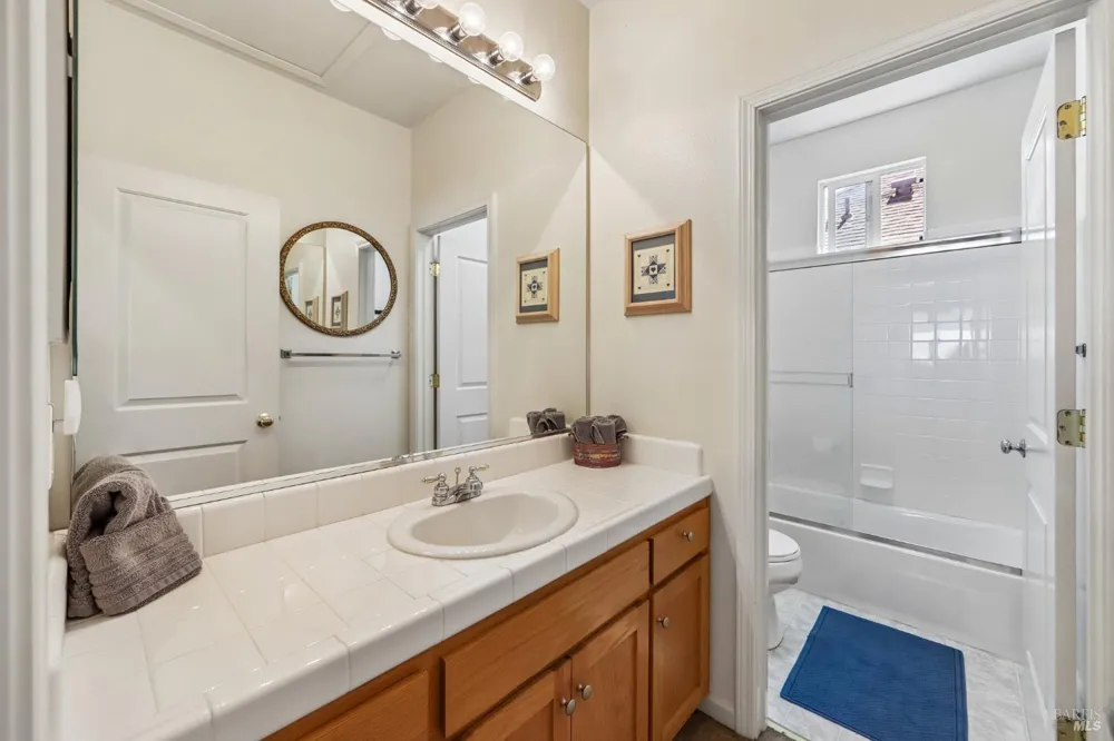 50 Windsor Court Napa, CA 94558