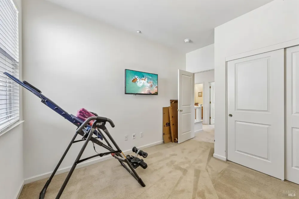 50 Windsor Court Napa, CA 94558