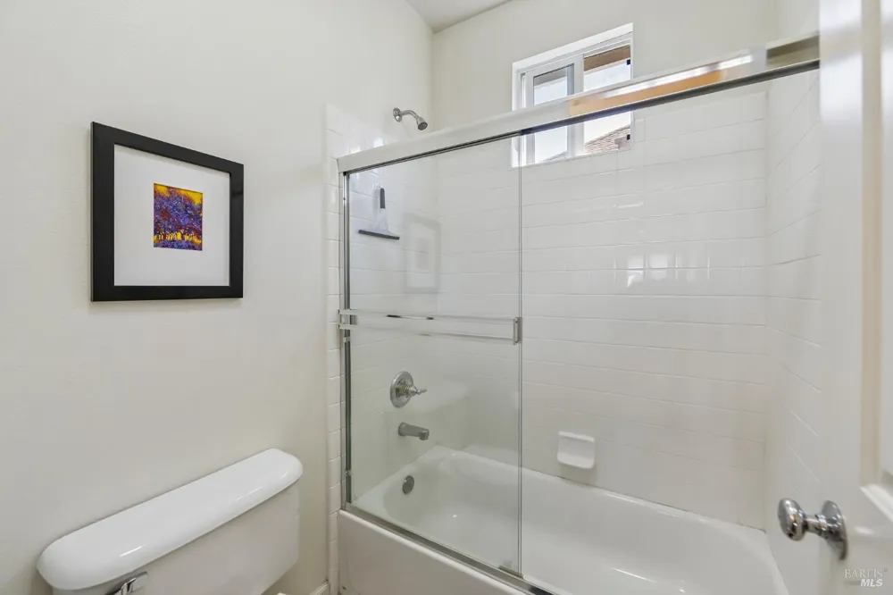 50 Windsor Court Napa, CA 94558