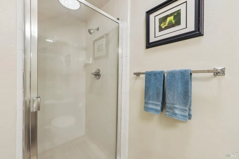 50 Windsor Court Napa, CA 94558