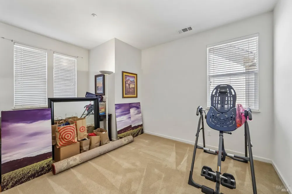50 Windsor Court Napa, CA 94558