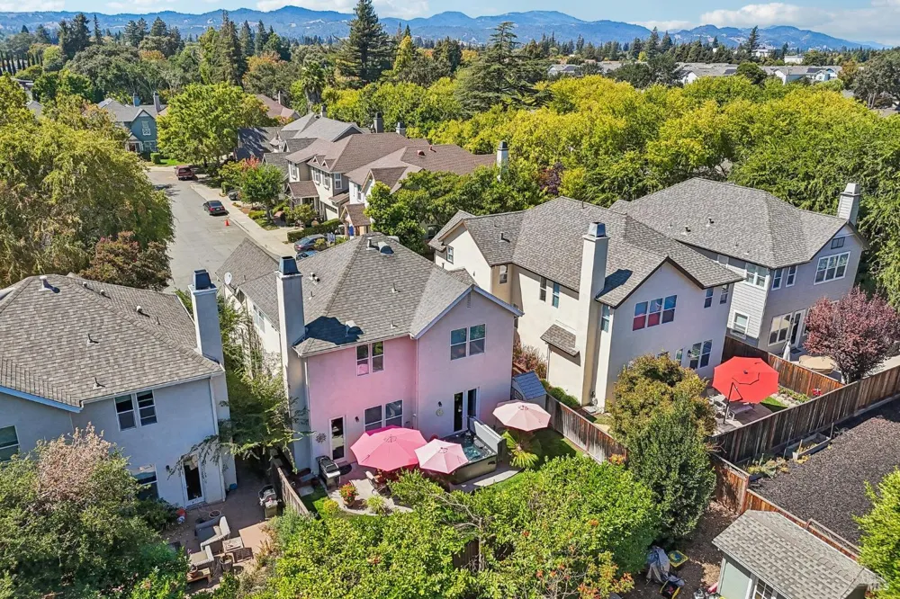 50 Windsor Court Napa, CA 94558