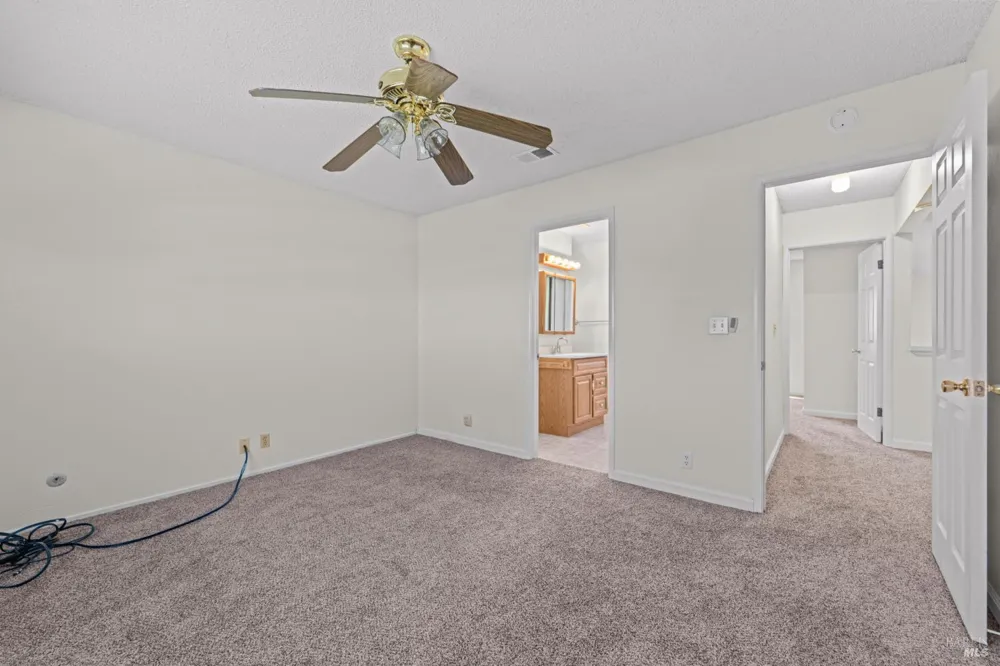1086 Mockingbird Lane Fairfield, CA 94533