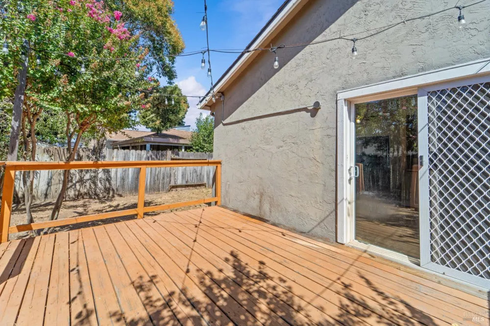 1086 Mockingbird Lane Fairfield, CA 94533