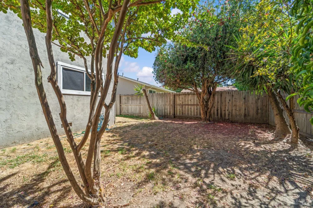 1086 Mockingbird Lane Fairfield, CA 94533