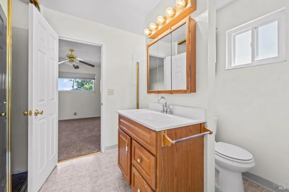 1086 Mockingbird Lane Fairfield, CA 94533