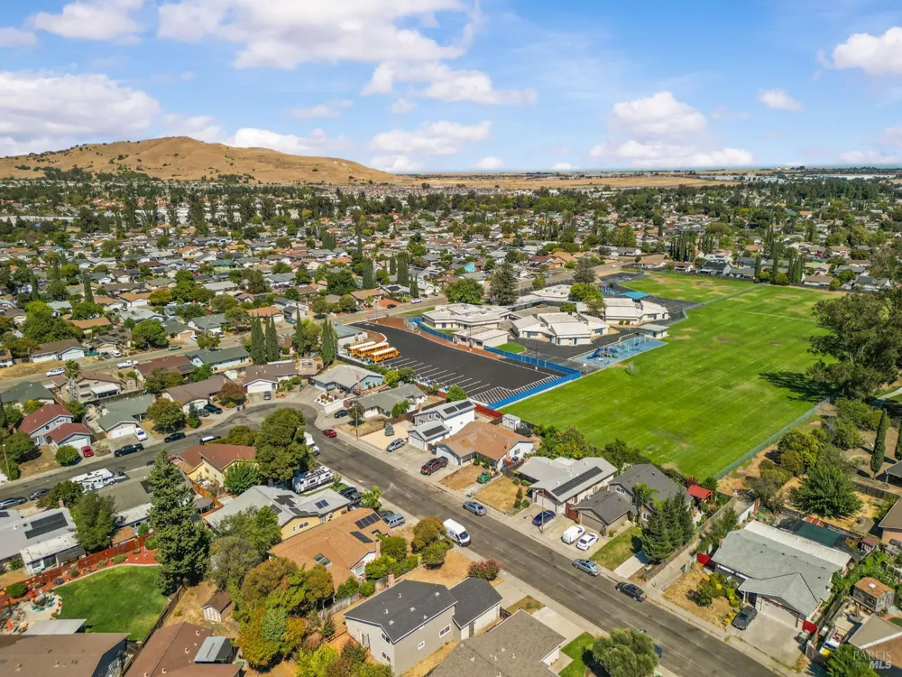 1086 Mockingbird Lane Fairfield, CA 94533