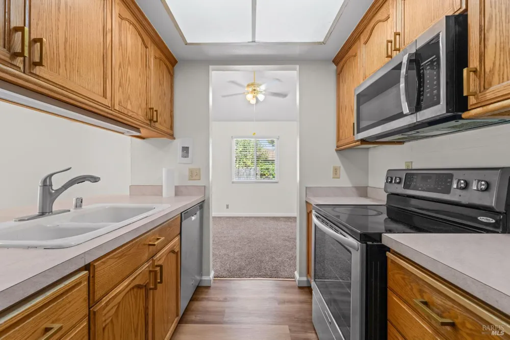 1086 Mockingbird Lane Fairfield, CA 94533