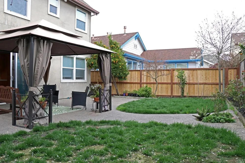 2708 Ironstone Circle Santa Rosa, CA 95407