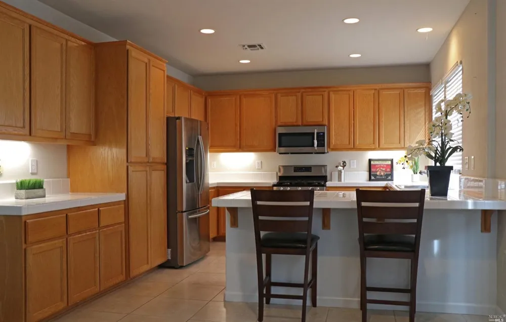 2708 Ironstone Circle Santa Rosa, CA 95407
