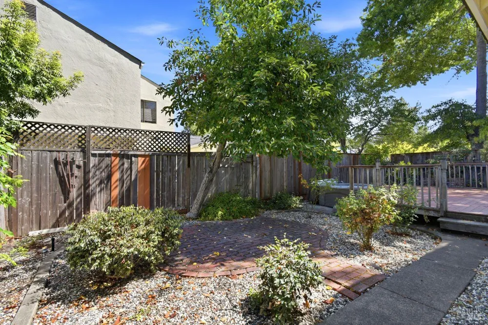 2994 Tuxedo Place Santa Rosa, CA 95405