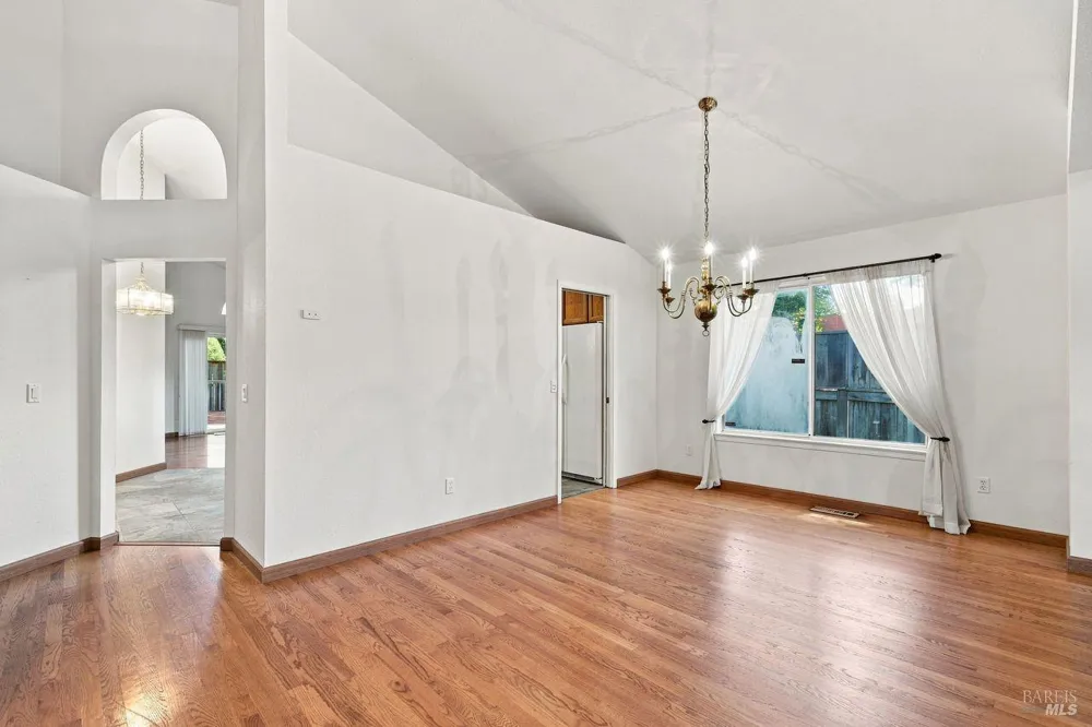2994 Tuxedo Place Santa Rosa, CA 95405