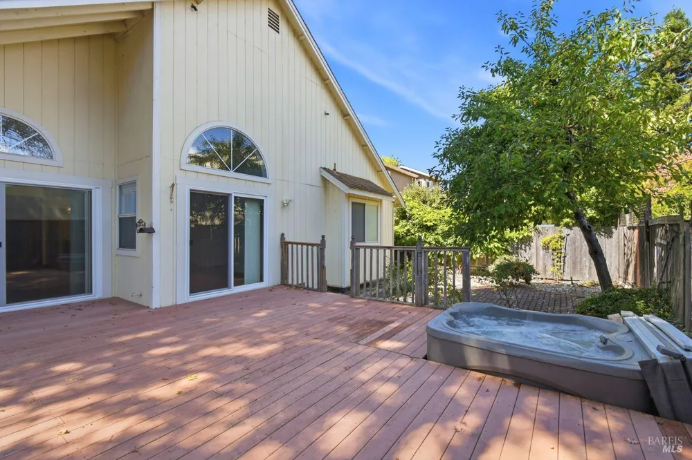 2994 Tuxedo Place Santa Rosa, CA 95405