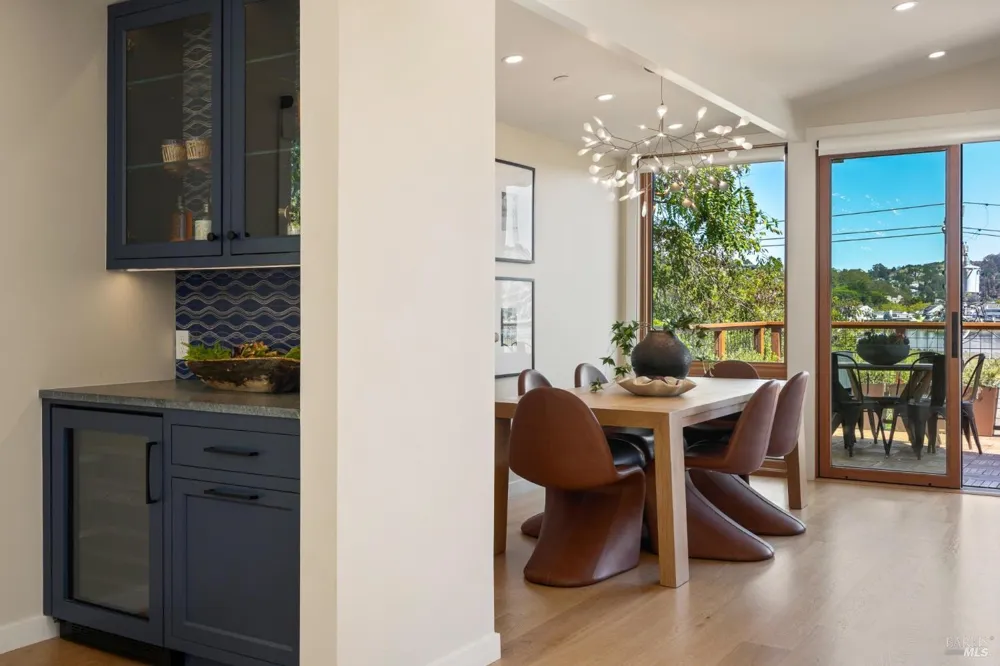 188 Almonte Boulevard Mill Valley, CA 94941