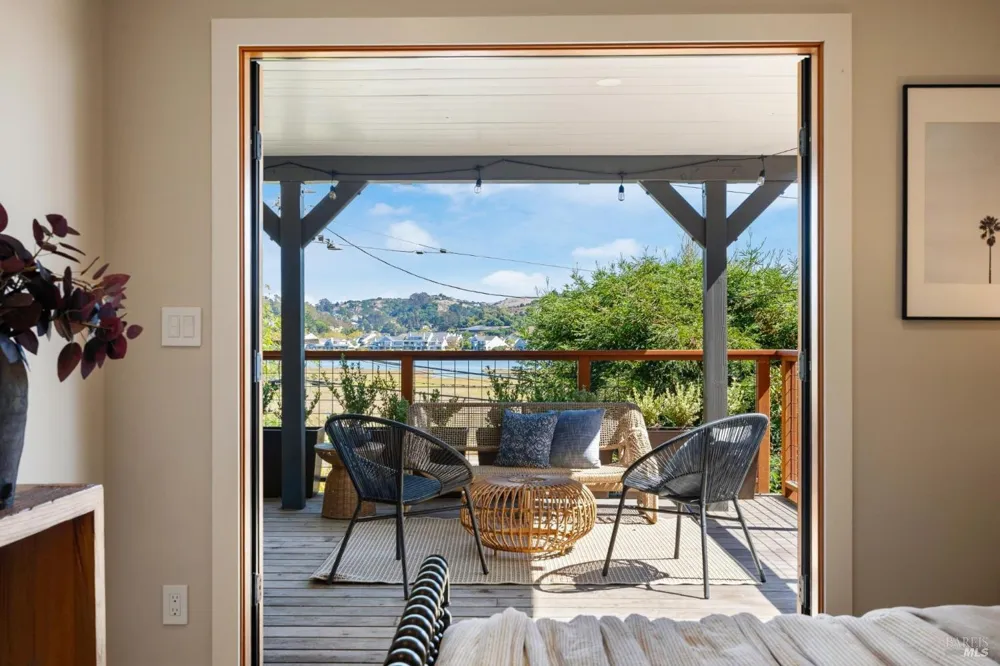 188 Almonte Boulevard Mill Valley, CA 94941