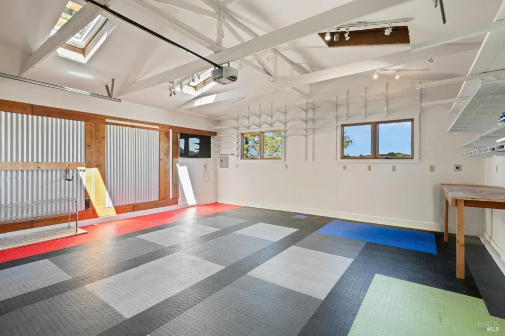 188 Almonte Boulevard Mill Valley, CA 94941