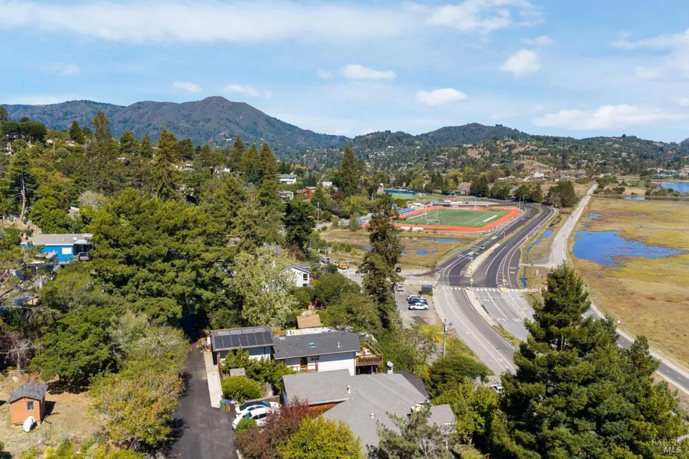 188 Almonte Boulevard Mill Valley, CA 94941