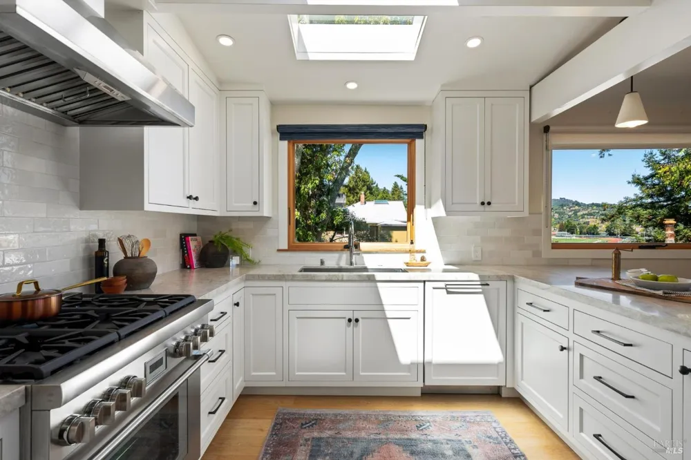 188 Almonte Boulevard Mill Valley, CA 94941