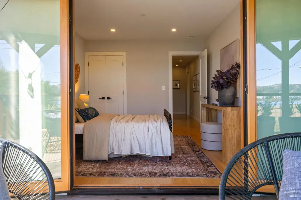 188 Almonte Boulevard Mill Valley, CA 94941