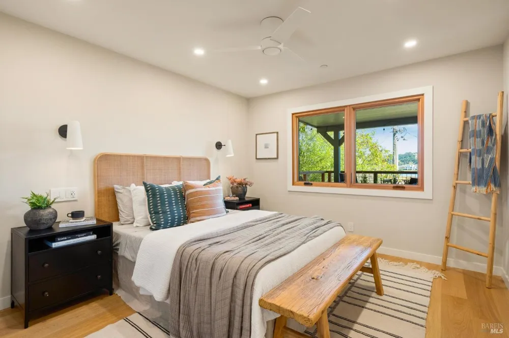 188 Almonte Boulevard Mill Valley, CA 94941