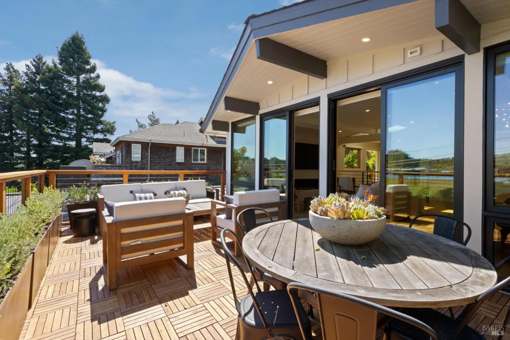 188 Almonte Boulevard Mill Valley, CA 94941