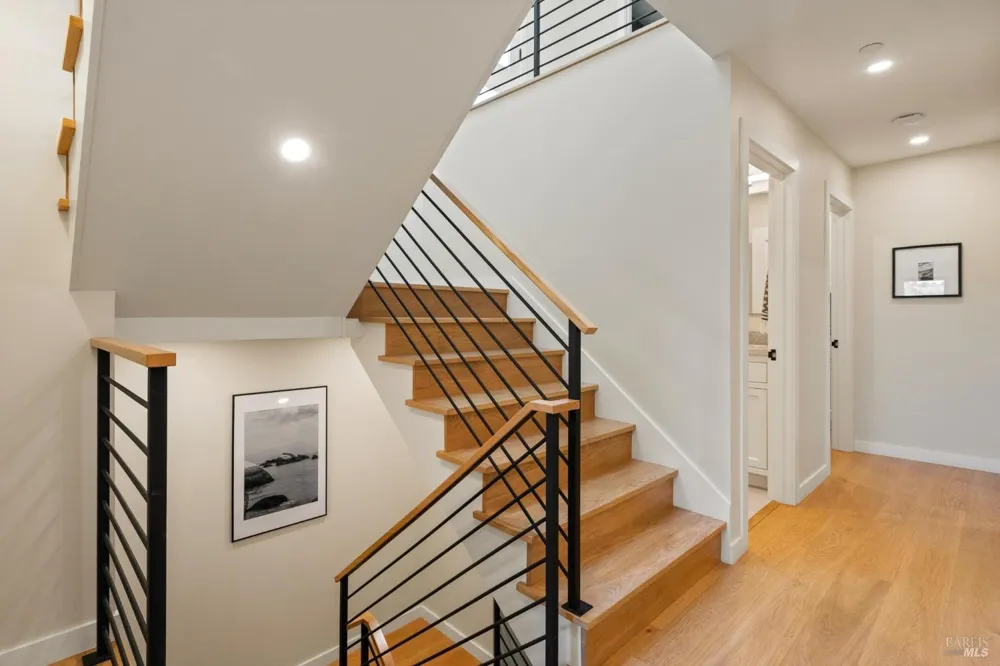 188 Almonte Boulevard Mill Valley, CA 94941