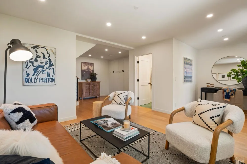 188 Almonte Boulevard Mill Valley, CA 94941
