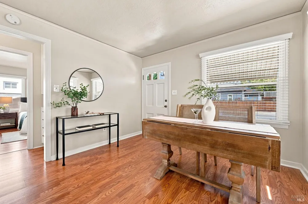 487 Seymour Street Napa, CA 94559