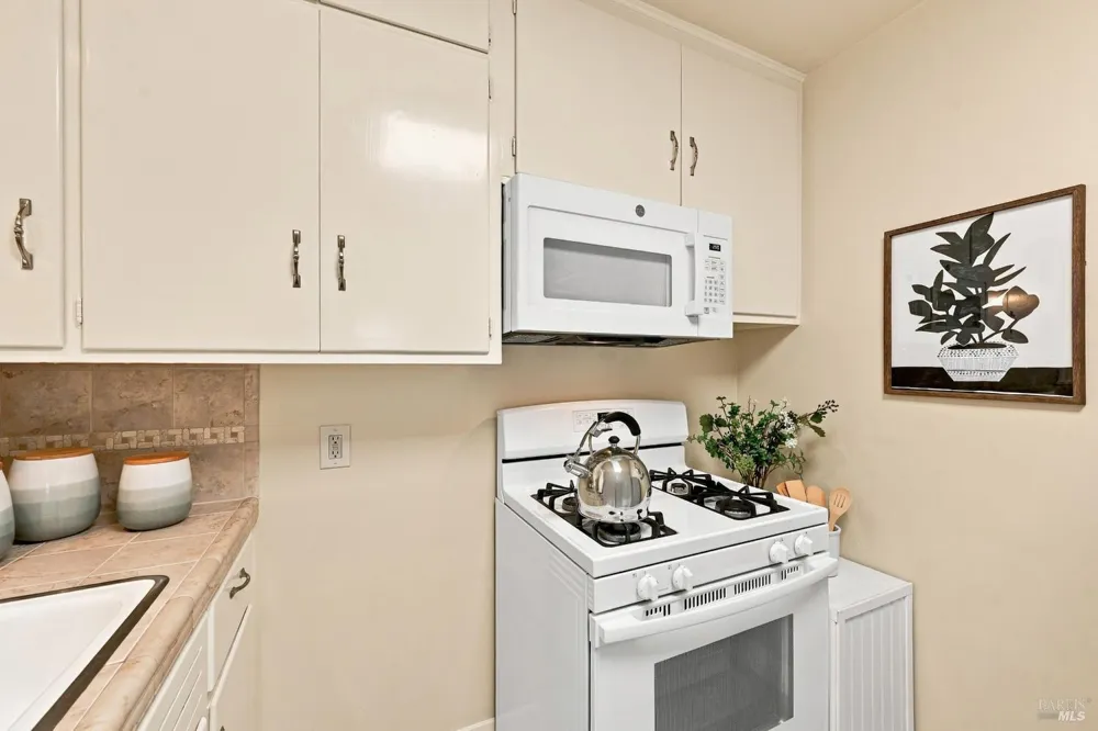 487 Seymour Street Napa, CA 94559
