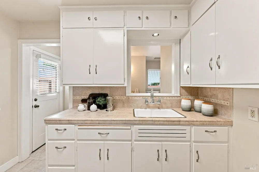487 Seymour Street Napa, CA 94559