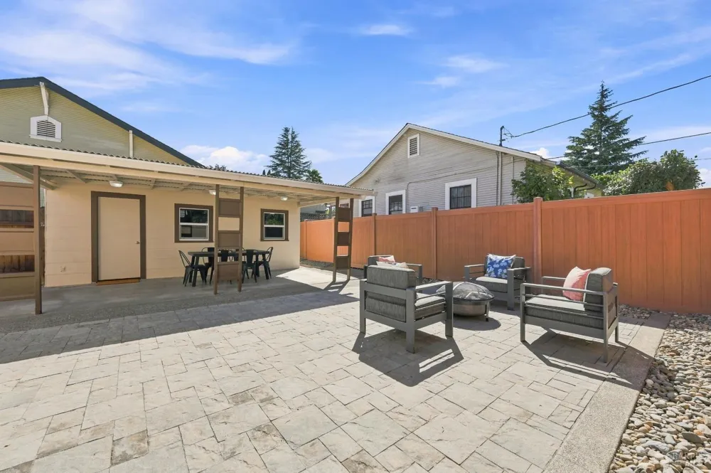 487 Seymour Street Napa, CA 94559