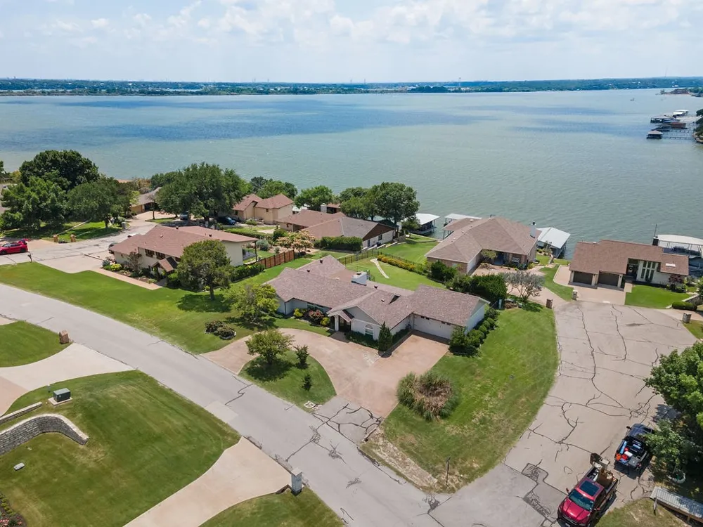 4301 Crescent Drive De Cordova, TX 76049