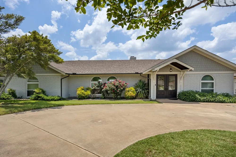 4301 Crescent Drive De Cordova, TX 76049