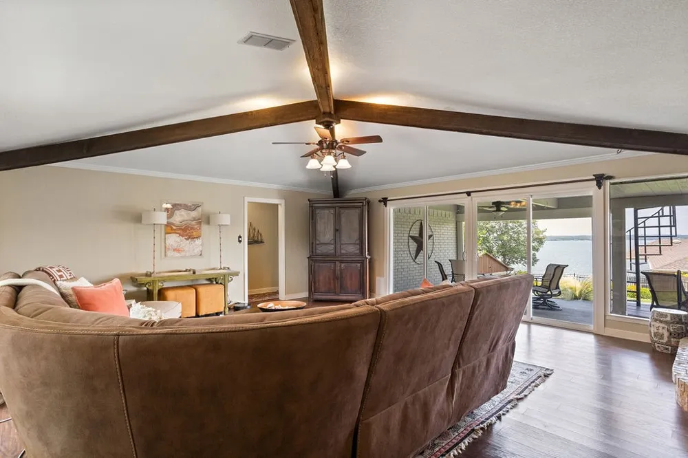 4301 Crescent Drive De Cordova, TX 76049