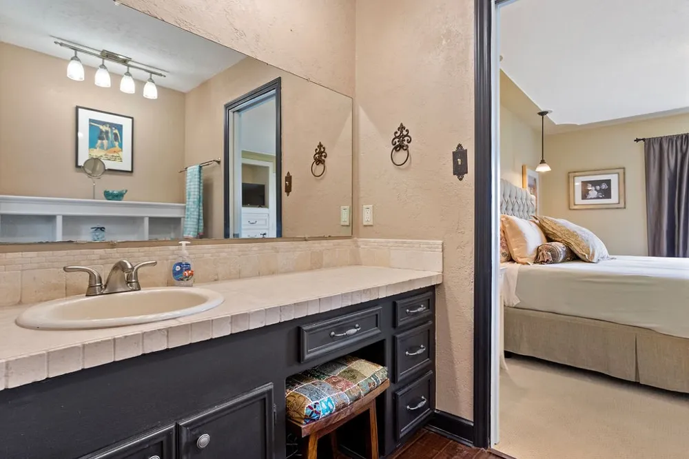 4301 Crescent Drive De Cordova, TX 76049