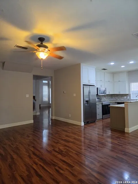 5850 Creekway San Antonio, TX 78247
