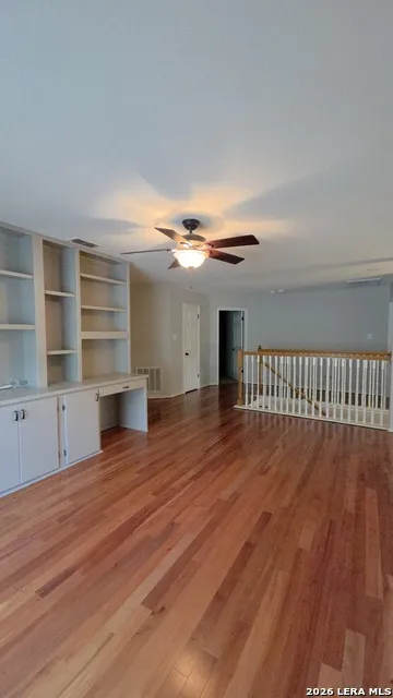 5850 Creekway San Antonio, TX 78247