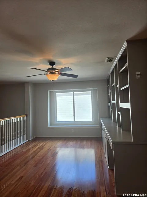 5850 Creekway San Antonio, TX 78247