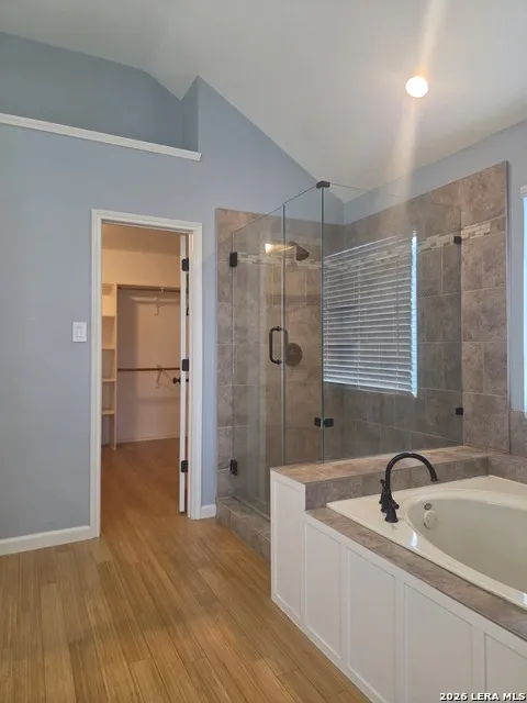 5850 Creekway San Antonio, TX 78247