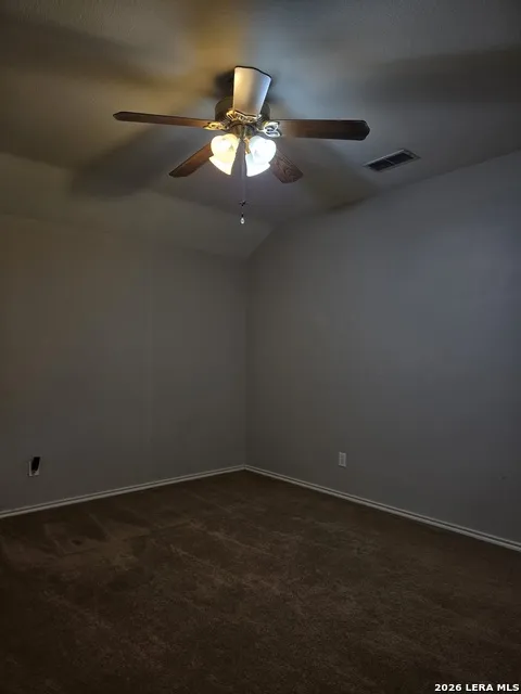 5850 Creekway San Antonio, TX 78247