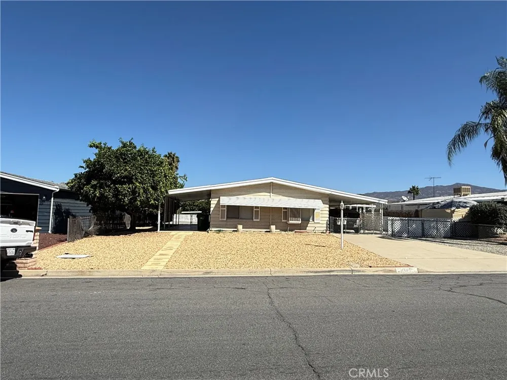 43400 Olive Hemet, CA 92544