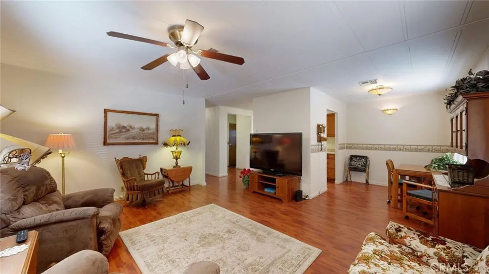 43400 Olive Hemet, CA 92544