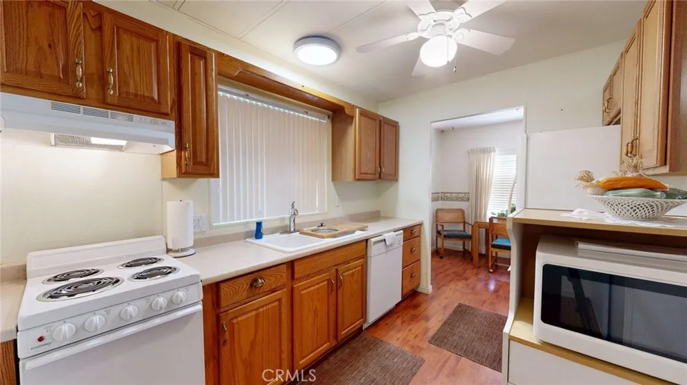 43400 Olive Hemet, CA 92544