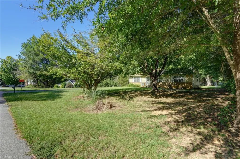 4906 Pheasant Drive Greensboro, NC 27406